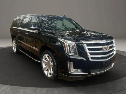 Used 2016 Cadillac Escalade ESV Luxury