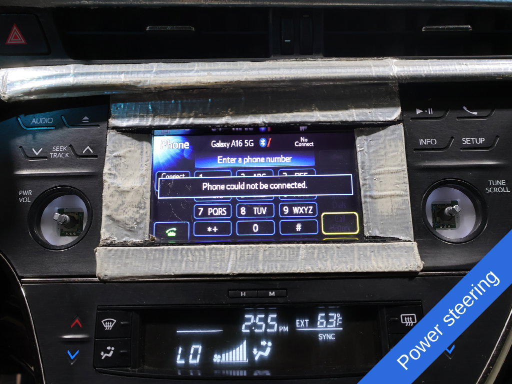 Used 2013 Toyota Avalon XLE FWD image 2