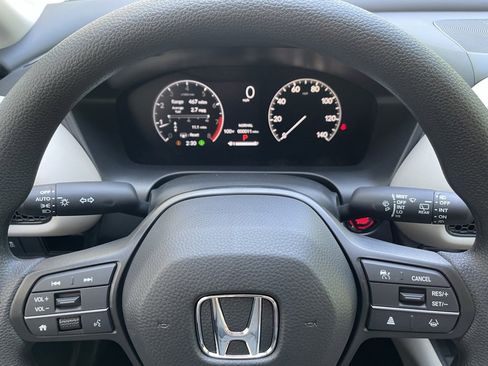 New 2026 Honda HR-V LX image 14