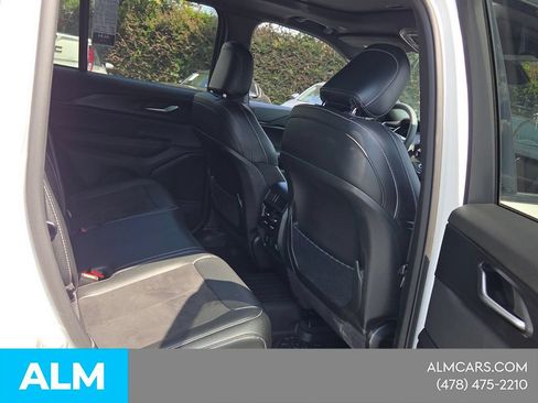 Used 2023 Jeep Grand Cherokee Altitude RWD image 18
