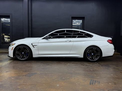 Used 2018 BMW M4 Coupe w/ Executive Package image 5