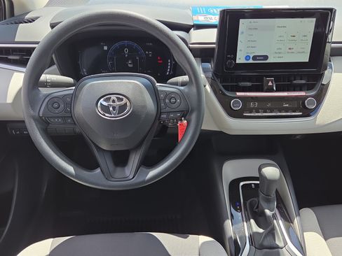 Used 2026 Toyota Corolla LE FWD image 12