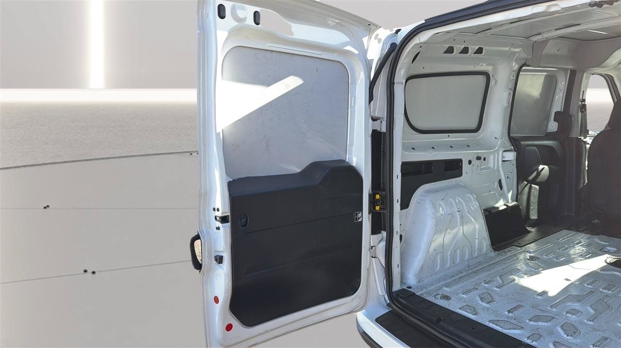 Used 2022 RAM ProMaster City Tradesman FWD image 27