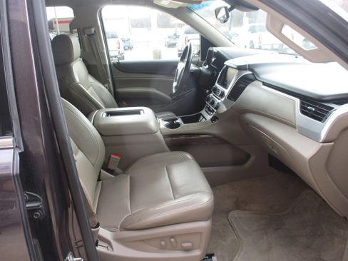 Used 2015 GMC Yukon SLT image 9