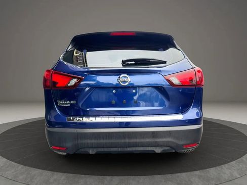 Used 2018 Nissan Rogue Sport S w/ S Appearance Package image 10