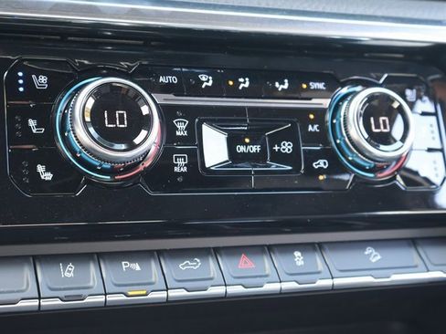 New 2026 GMC Sierra 2500 Denali w/ Denali Reserve Package image 28