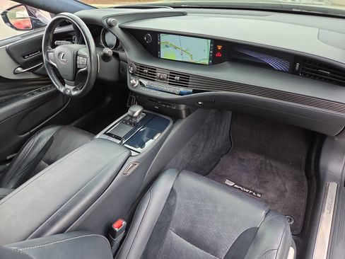Used 2019 Lexus LS 500 F Sport image 16