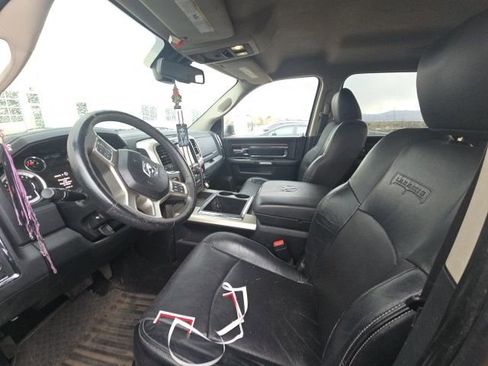 Used 2015 RAM 1500 Laramie w/ Convenience Group image 4