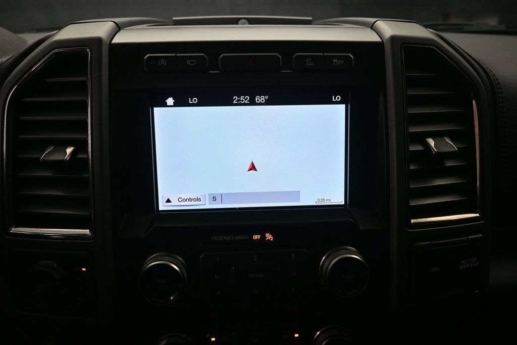 Used 2019 Ford F150 Raptor w/ Equipment Group 802A Luxury AWD/4WD image 11