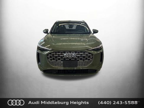 Used 2025 Audi Q5 Premium Plus w/ Premium Plus AWD/4WD image 11
