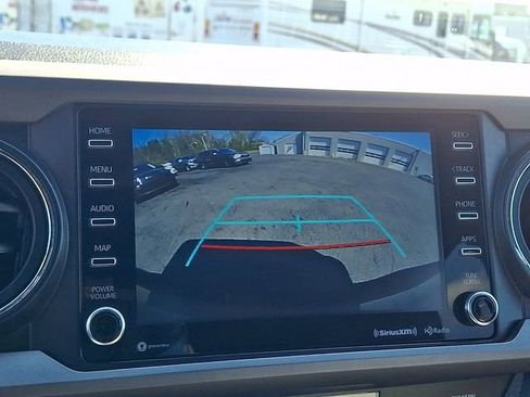 Used 2023 Toyota Tacoma TRD Sport w/ Black Out Package (TMS) image 4