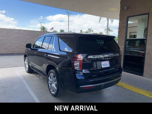 Used 2023 Chevrolet Tahoe High Country w/ Premium Package AWD/4WD image 6