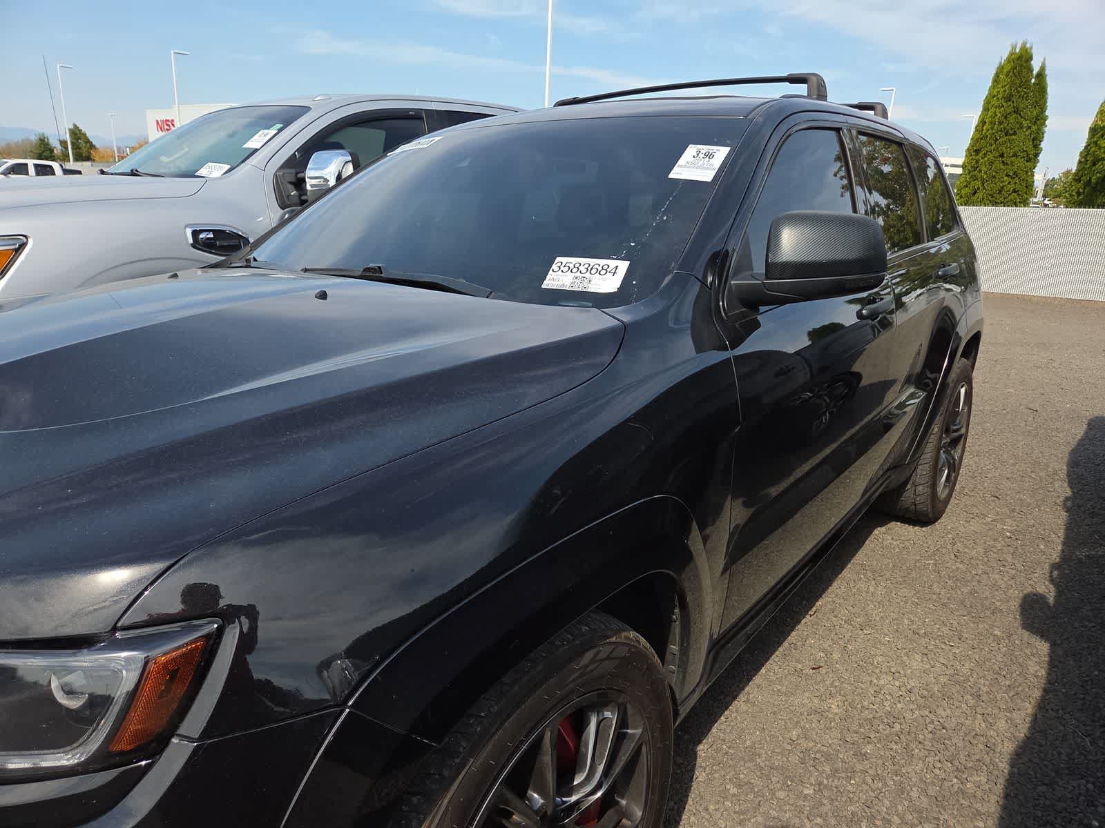 Used 2014 Jeep Grand Cherokee SRT8 w/ Luxury Group II AWD/4WD image 2
