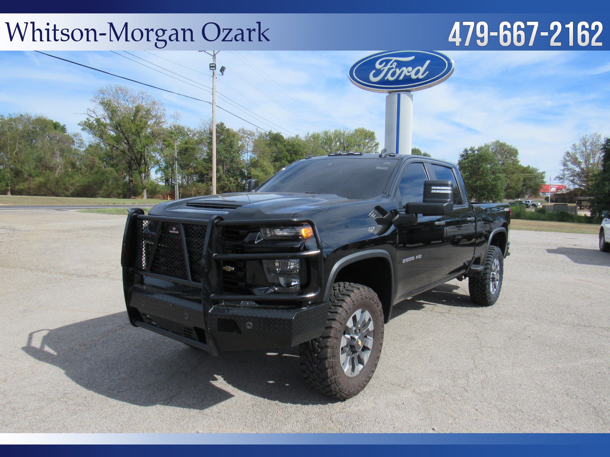 Used 2022 Chevrolet Silverado 2500 Custom w/ Custom Value Package AWD/4WD image 3