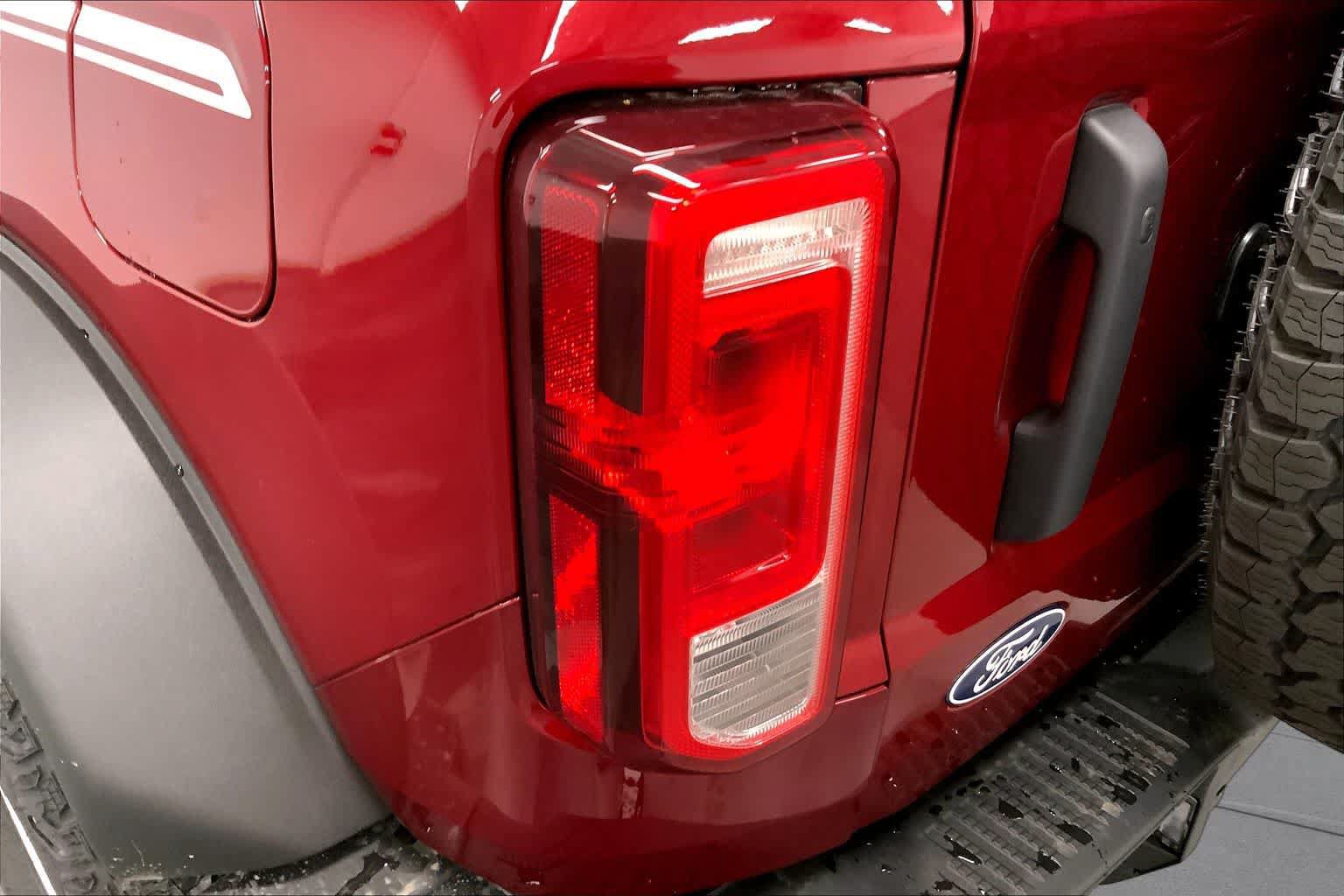 New 2026 Ford Bronco Heritage Edition AWD/4WD image 14