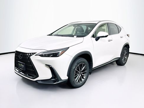 Used 2024 Lexus NX 250 FWD w/ Cold Area Package image 3