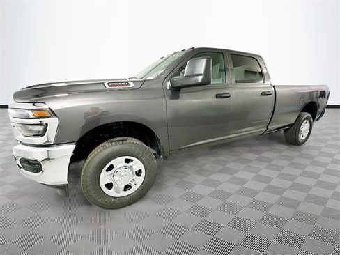 New 2026 RAM 2500 Tradesman w/ Chrome Appearance Group image 23