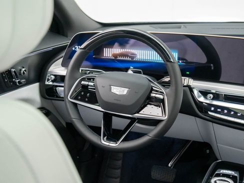 New 2026 Cadillac Lyriq Luxury image 11