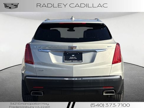Used 2017 Cadillac XT5 Luxury w/ Driver Awareness Package image 18