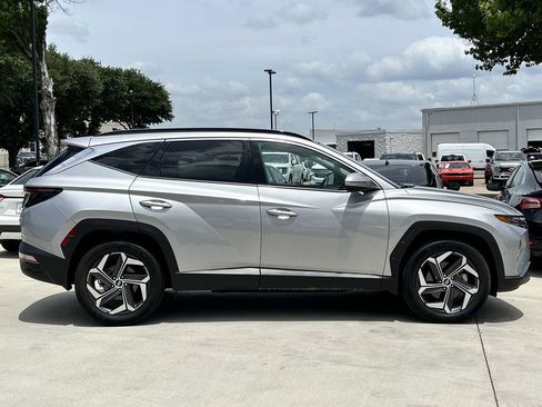 Used 2022 Hyundai Tucson Limited AWD/4WD image 3