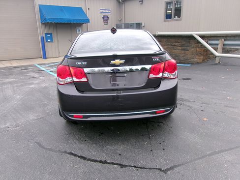Used 2015 Chevrolet Cruze LTZ w/ Sun, Sound and Sport Package FWD image 7