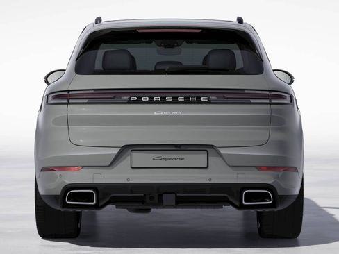 New 2026 Porsche Cayenne AWD/4WD image 7