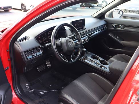 Used 2022 Honda Civic Sport image 13