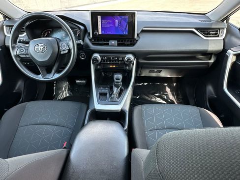 Used 2024 Toyota RAV4 XLE FWD image 15