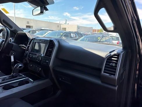 Used 2019 Ford F150 XLT w/ Equipment Group 302A Luxury AWD/4WD image 27