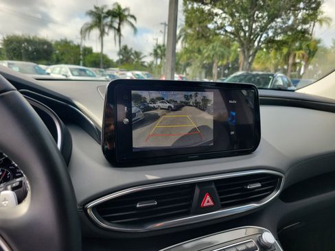 Used 2023 Hyundai Santa Fe SEL w/ Cargo Package image 17