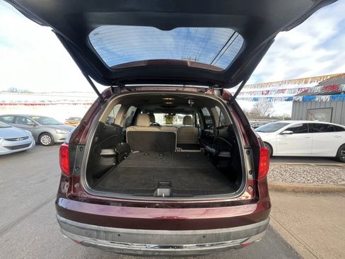 Used 2016 Honda Pilot Touring image 7