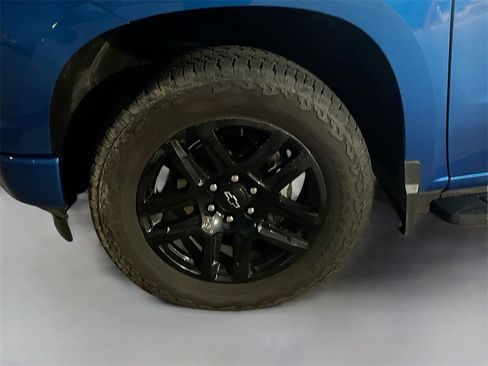 Used 2024 Chevrolet Silverado 1500 Custom w/ LPO, Dark Essentials Package image 29
