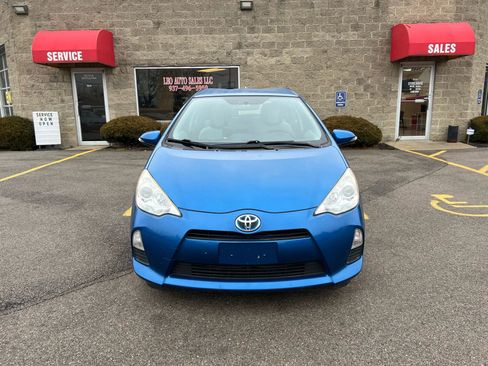 Used 2012 Toyota Prius C One image 2
