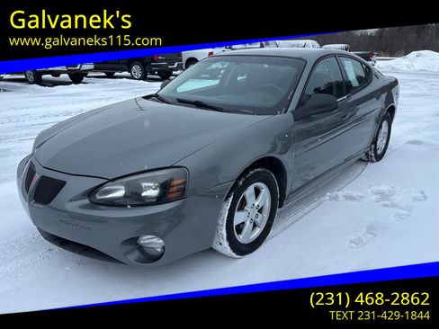 Used 2008 Pontiac Grand Prix w/ Preferred Package image 1