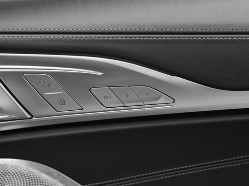 Used 2022 BMW M850i xDrive image 22