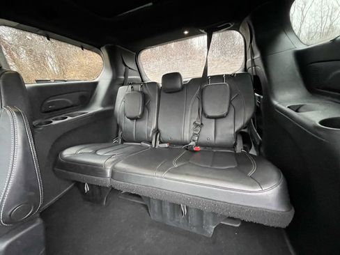 Used 2019 Chrysler Pacifica Touring-L Plus w/ Advanced Safetytec Group image 25