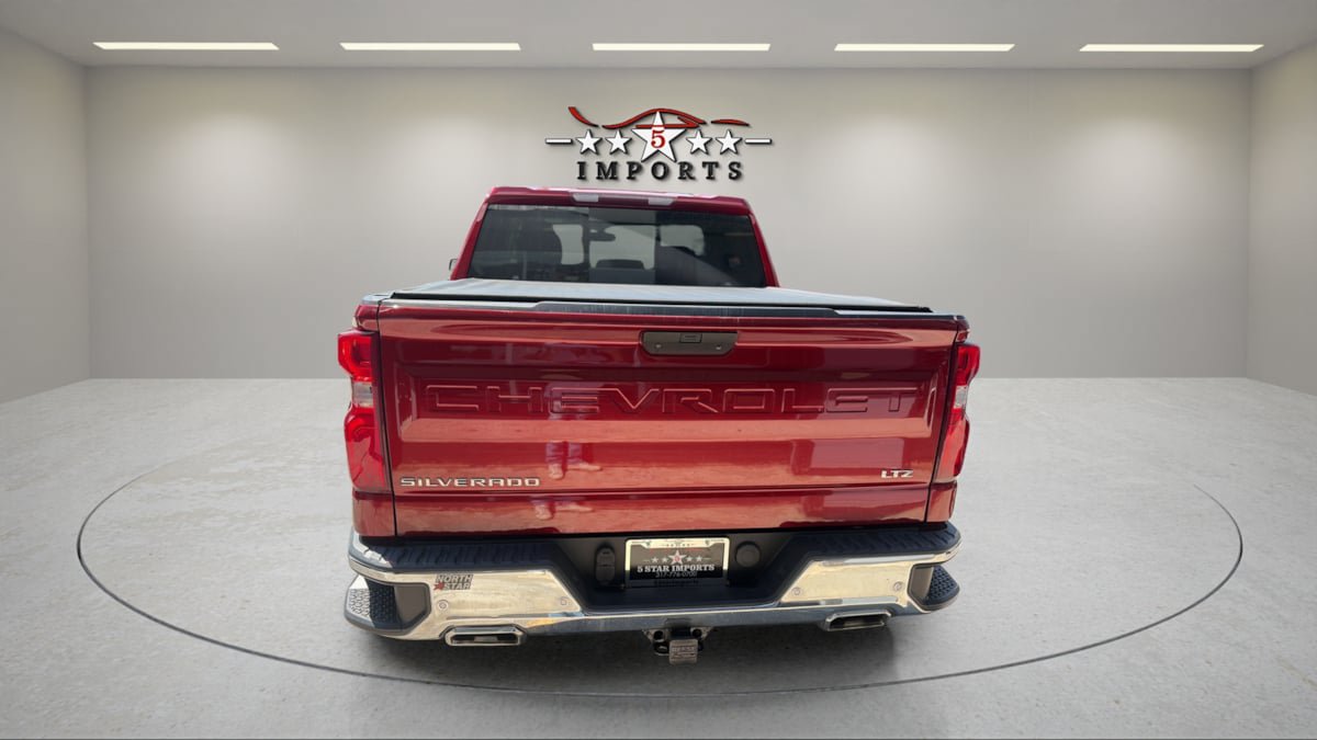 Used 2020 Chevrolet Silverado 1500 LTZ AWD/4WD image 4
