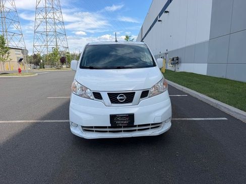 Used 2021 Nissan NV200 SV FWD image 2