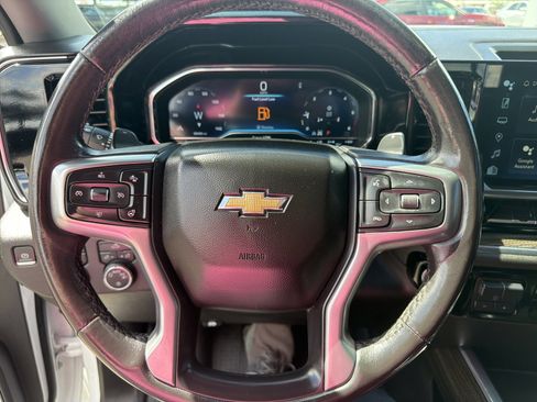 Used 2023 Chevrolet Silverado 1500 LT w/ Leather Package AWD/4WD image 19