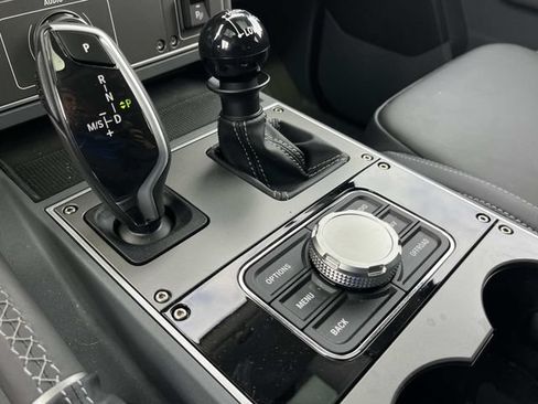 Used 2025 INEOS Grenadier AWD/4WD image 36