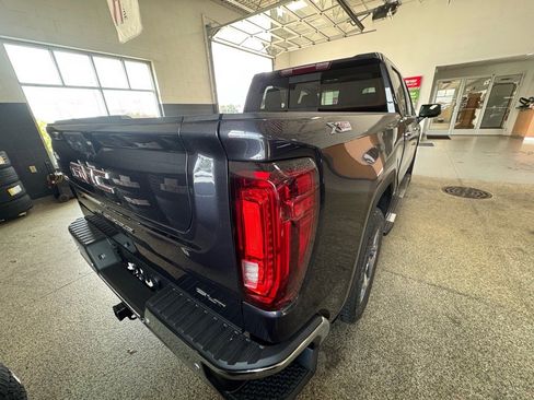 New 2026 GMC Sierra 1500 SLT w/ SLT Premium Plus Package image 5