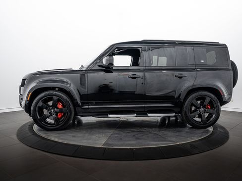 Used 2023 Land Rover Defender 110 X AWD/4WD image 6