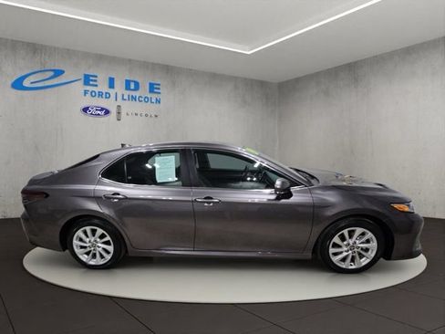 Used 2024 Toyota Camry LE FWD image 7