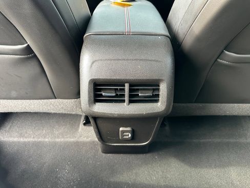 Used 2022 Chevrolet Equinox RS AWD/4WD image 24