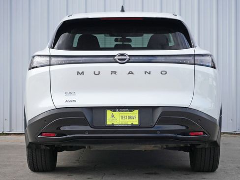 Used 2025 Nissan Murano SV image 10