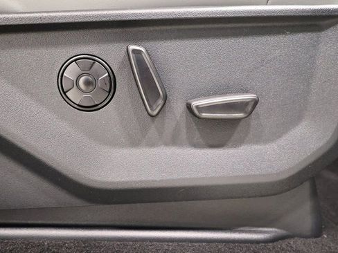 New 2026 Ford Expedition Platinum w/ Platinum Ultimate Package AWD/4WD image 20