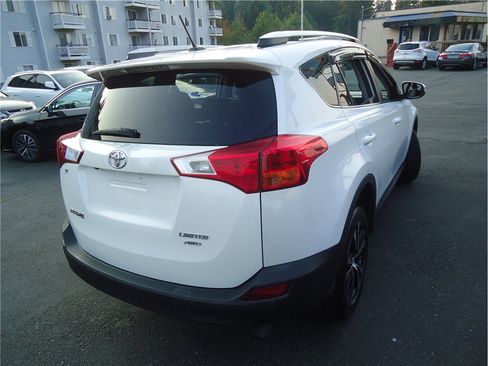Used 2015 Toyota RAV4 Limited w/ Technology Package AWD/4WD image 7