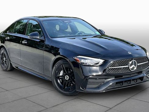 Used 2025 Mercedes-Benz C 300 4MATIC Sedan image 3