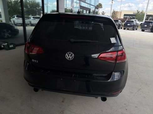 Used 2017 Volkswagen GTI S FWD image 13