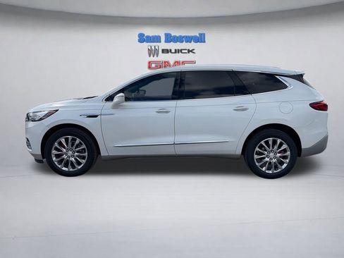 Used 2020 Buick Enclave Essence w/ Sound and Sites Package FWD image 6